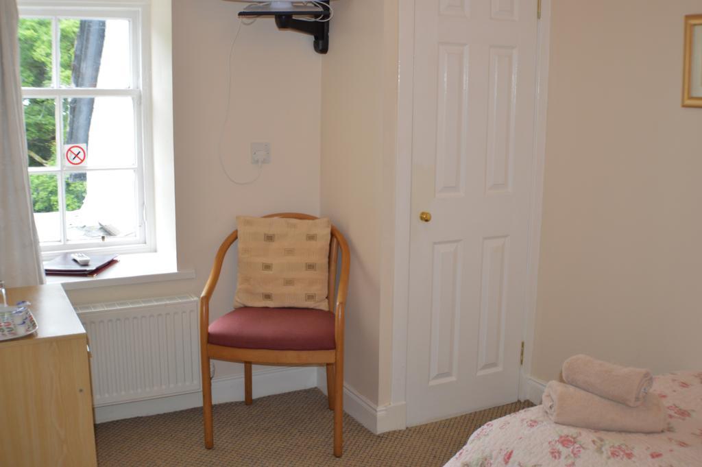 The Bridge Of Lochay Hotel Killin Room photo